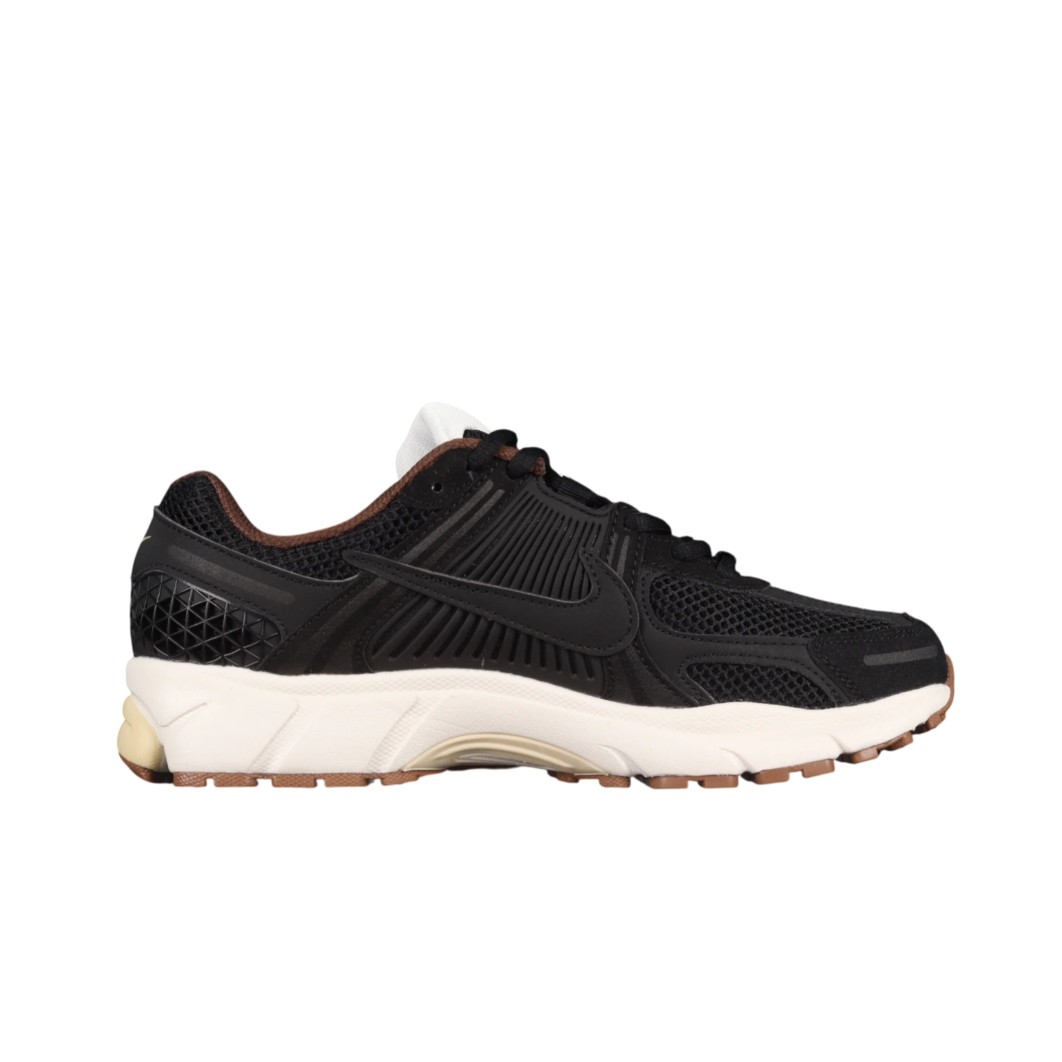 Nike zoom vomero 5 standing shoes